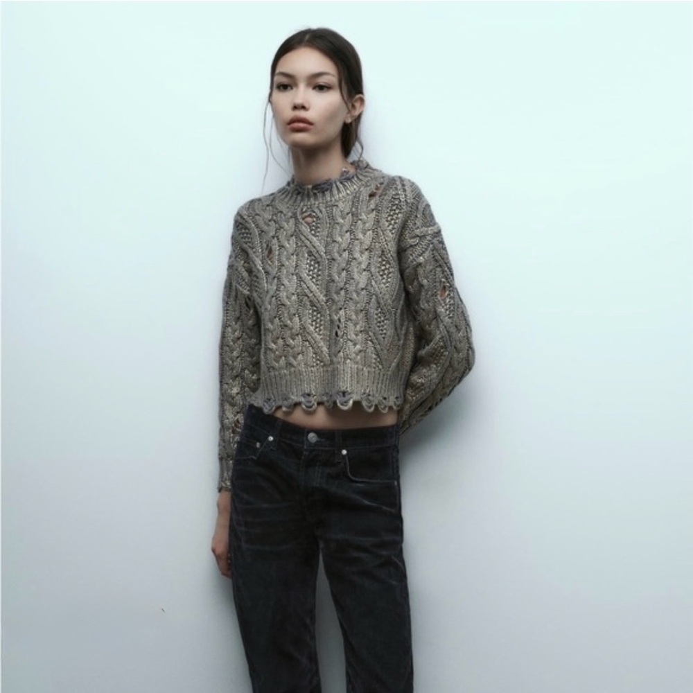 Zara Gold Cable Knit Distressed Cropped Sweater Size M
